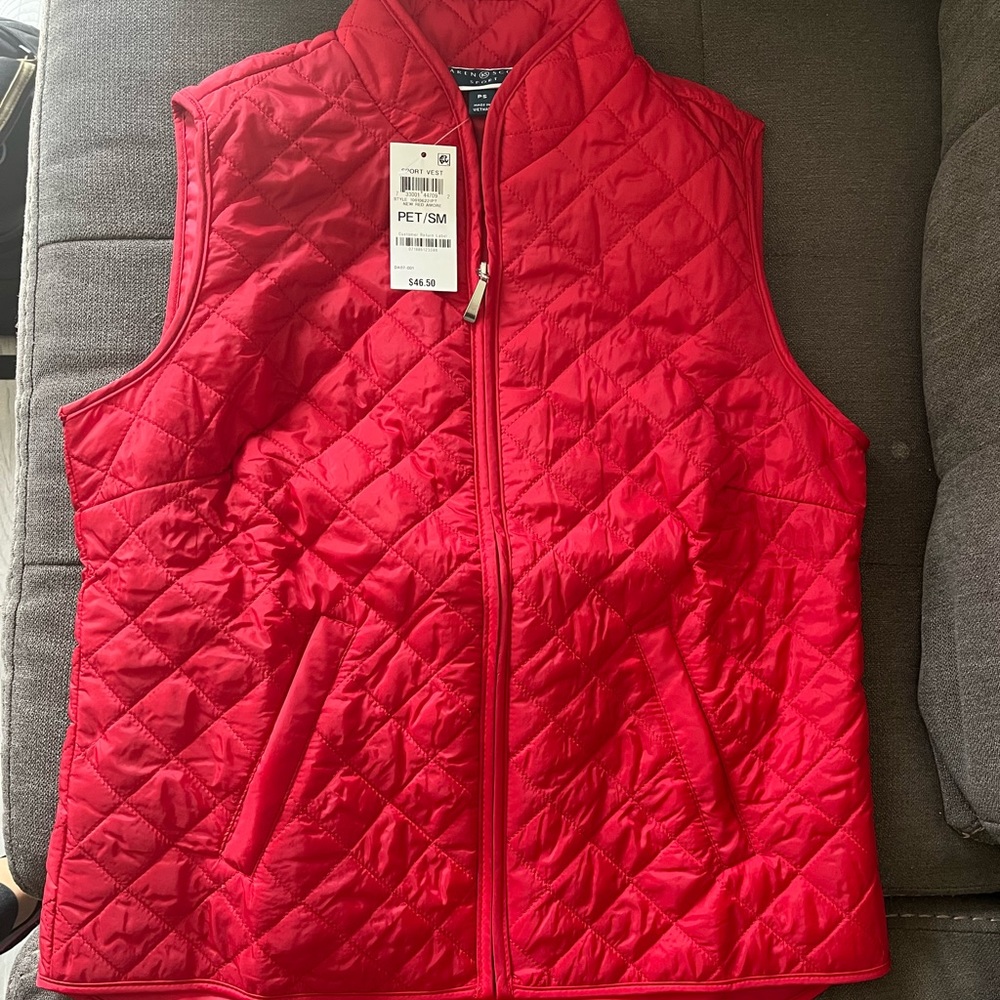 Karen Scott vest